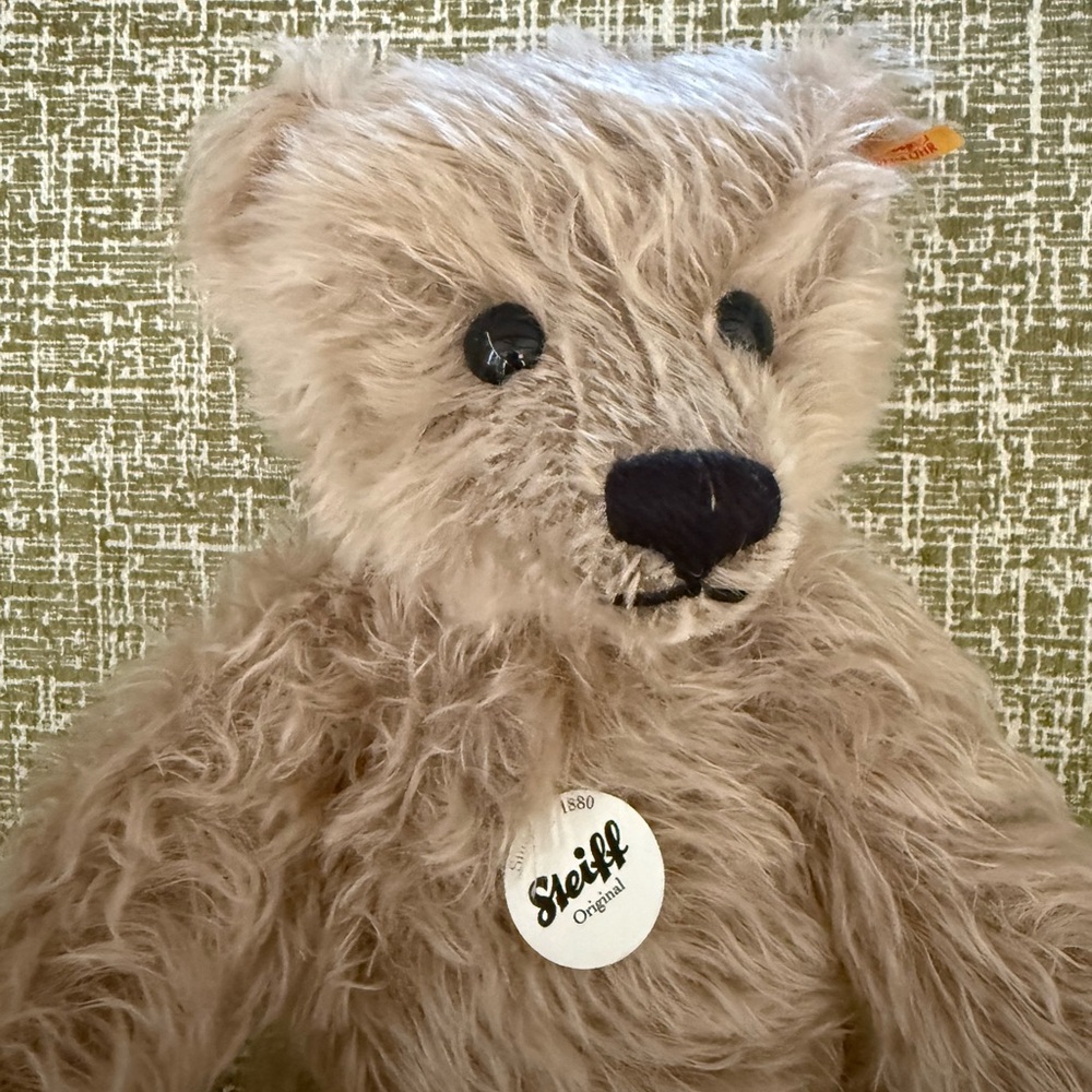 Steiff Classic caramel mohair Teddy bear replica - w/ growler